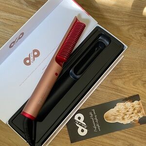 Belle A Vie Red and Black Hair Styling Tool new